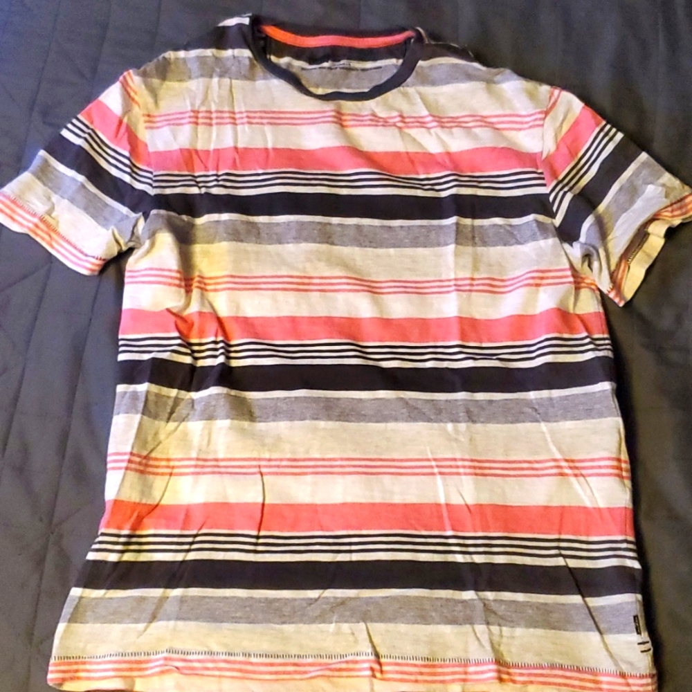 LEVI'S multi-colored striped s/s tshirt (S)